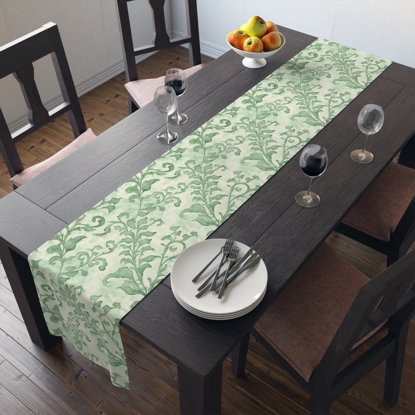 Climbing Green Leaves, Table Runner (Cotton, Poly)