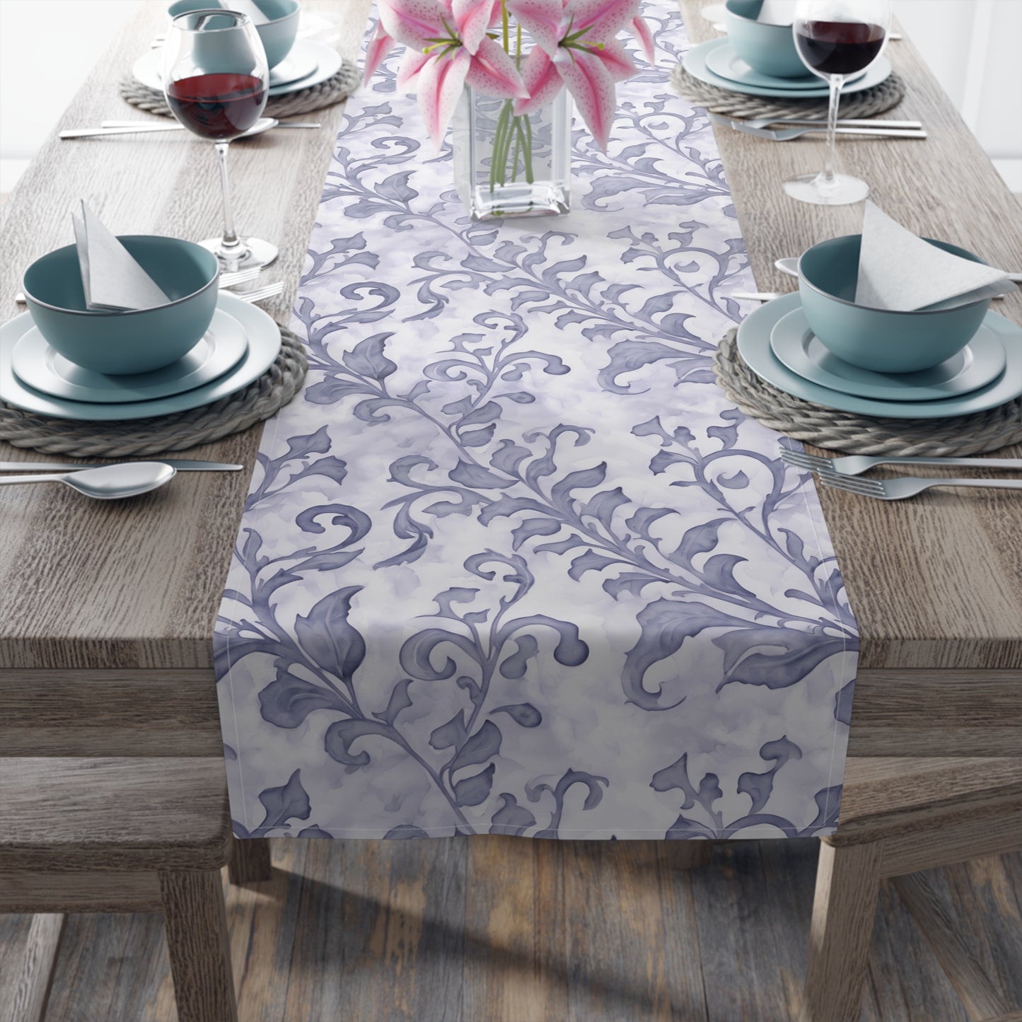 Climbing Blue Leaves, Table Runner (Cotton, Poly)