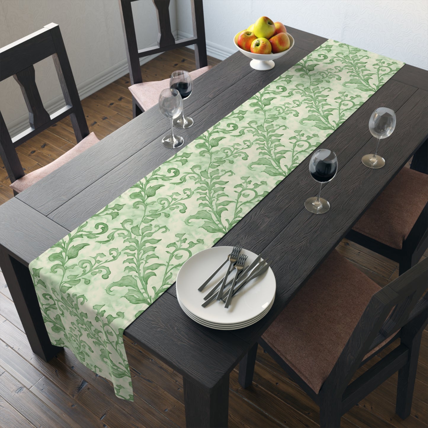 Climbing Green Leaves, Table Runner (Cotton, Poly)