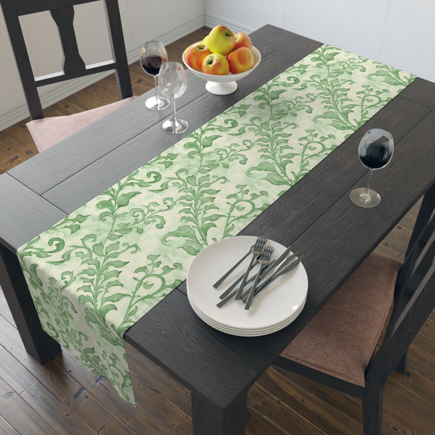 Climbing Green Leaves, Table Runner (Cotton, Poly)